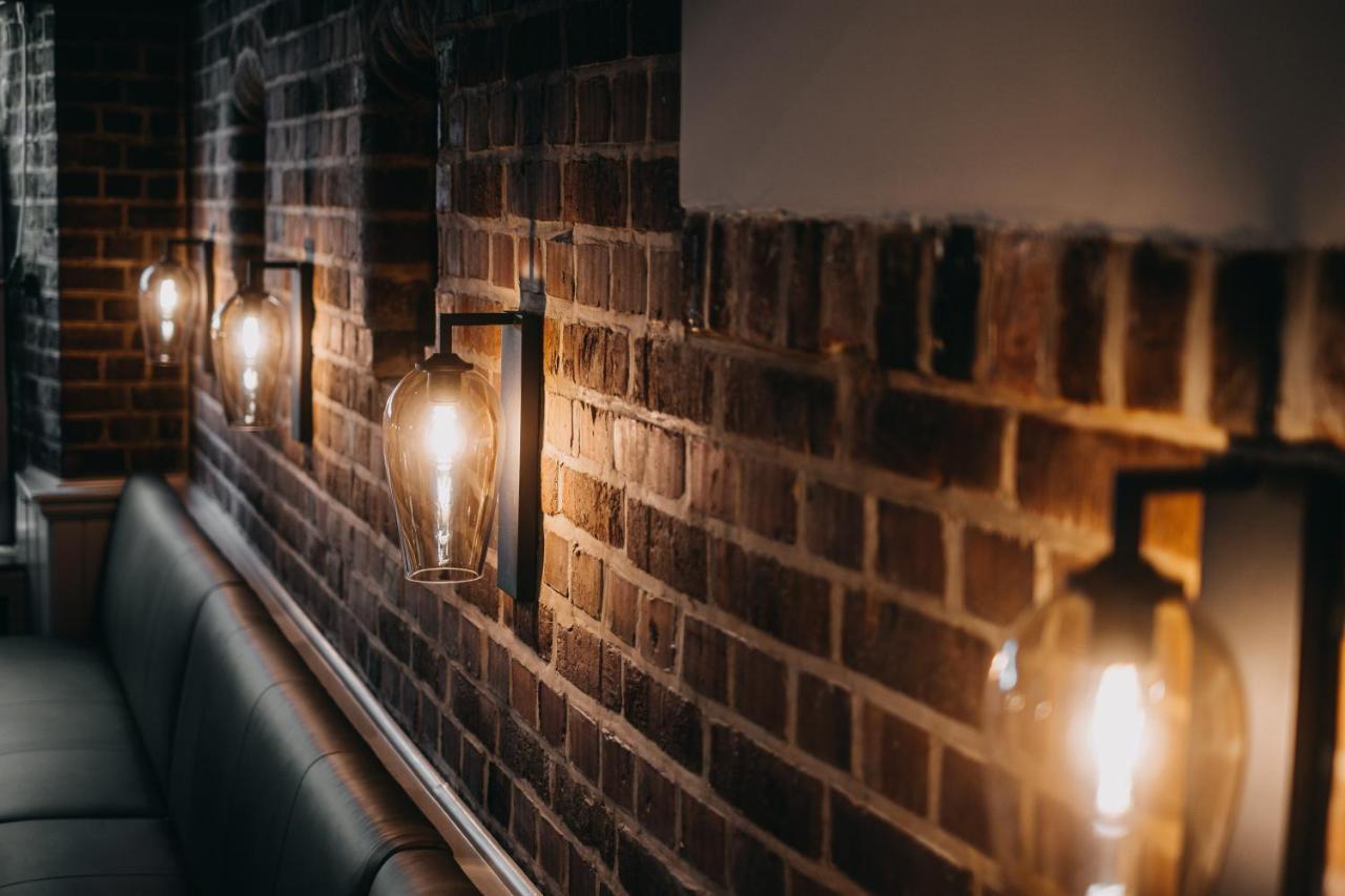 Hotel Zum Heidkrug & Cafe Lil Lüneburg Zewnętrze zdjęcie