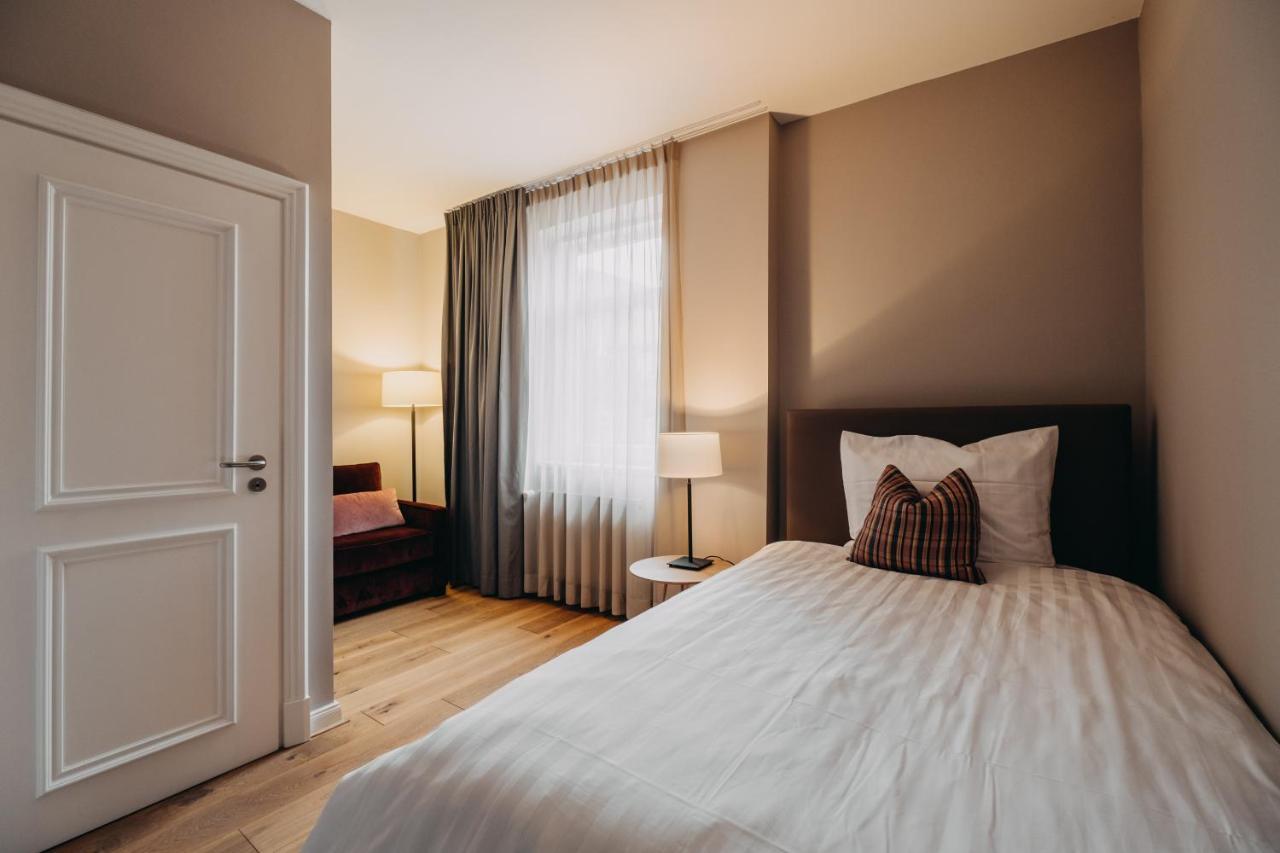 Hotel Zum Heidkrug & Cafe Lil Lüneburg Zewnętrze zdjęcie