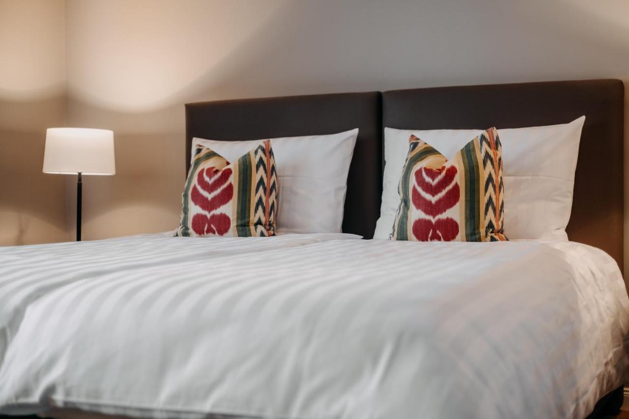 Hotel Zum Heidkrug & Cafe Lil Lüneburg Zewnętrze zdjęcie