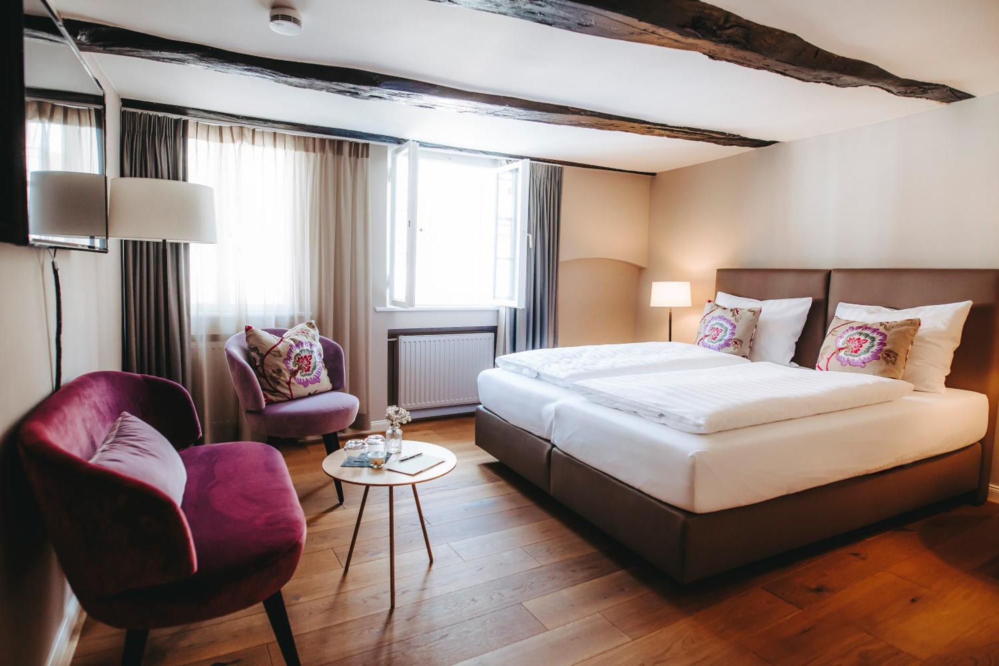 Hotel Zum Heidkrug & Cafe Lil Lüneburg Zewnętrze zdjęcie