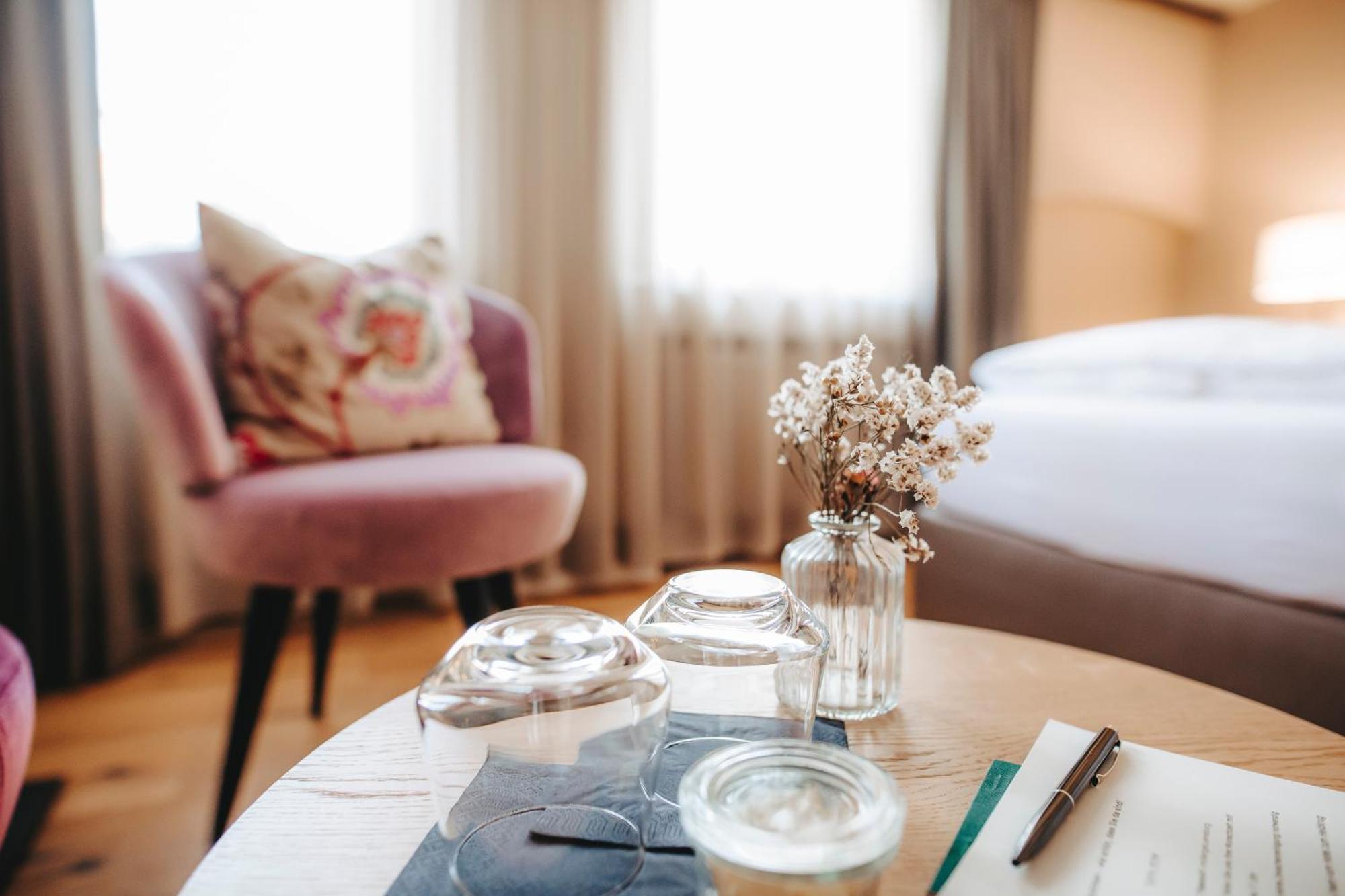 Hotel Zum Heidkrug & Cafe Lil Lüneburg Zewnętrze zdjęcie